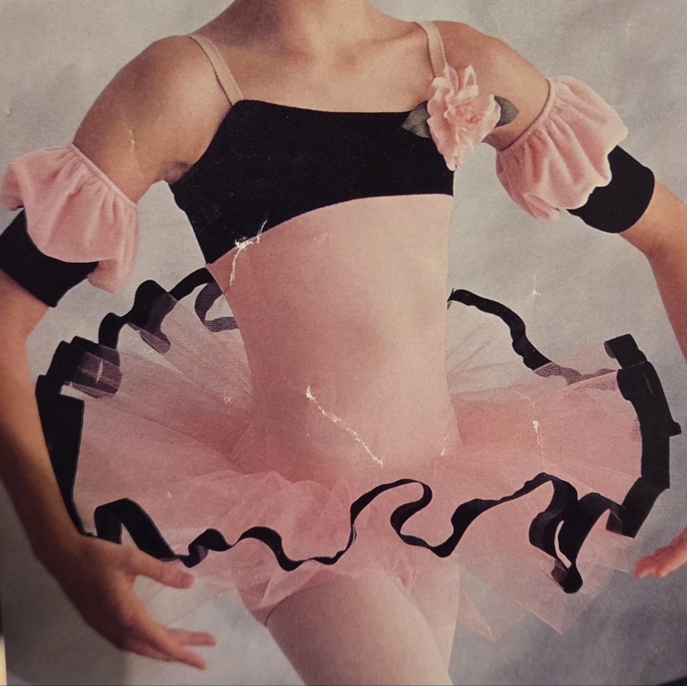Curtain Call Costumes Pink Tutu W Black Trim Child Large